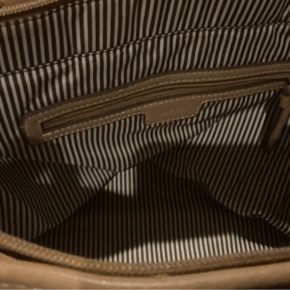 BOH-CHIC NINE WEST SEQUIN FLORAL CLASSIC SPRING CARRY ALL. EXCELLENT CONDITION. - Picture 5 of 8